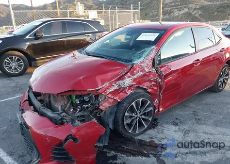 2018 Toyota Corolla Se z USA, uszkodzony, nr VIN 5YFBURHE9JP763515